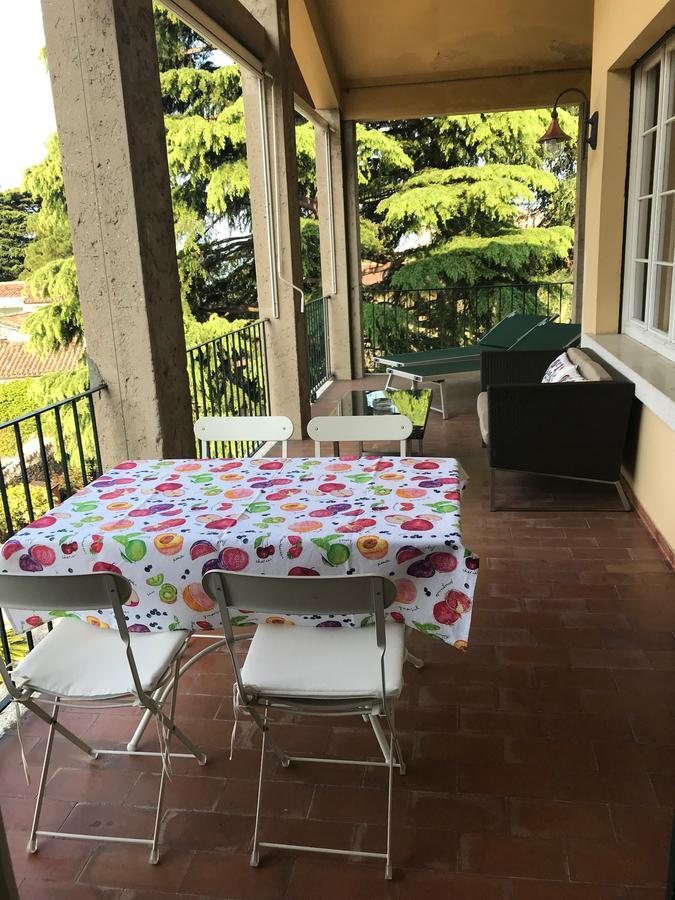 Residenza Le Logge Aparthotel Torri Del Benaco Exterior photo
